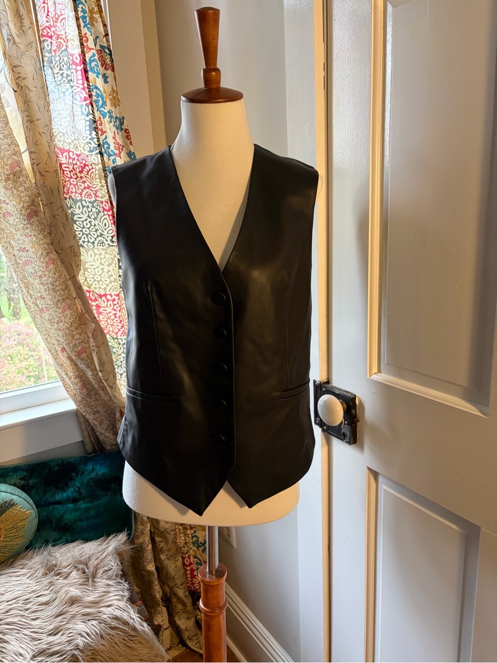 Zara Classic Faux Leather Vest